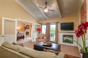 Lighthouse Lodge & Cottages – Pacific Grove, CA